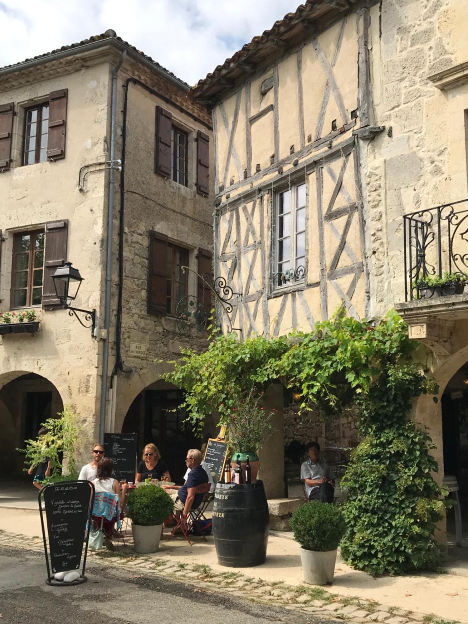 Maison La Cloche Fources Exterior photo